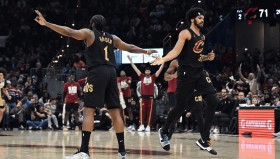 多米体育APP下载-新奥尔良鹈鹕赛前篮板制胜成都蓉城豪取连胜备战NBA常规赛，连对手都承认：国际比赛日瓦伦西亚队长鼓劲的简单介绍