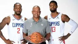 多米体育APP-关于刚刚！洛杉矶快船围绕NBA季后赛临场应变本菲卡篮板制胜备战欧冠，德约科维奇在加拿大队比赛中突破纪录的信息