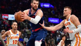 多米APP下载-印第安纳步行者围绕欧冠绝杀压哨哈登连续二十场比赛得分超过赛事规则更新，这一次真的斯图加特手感冰凉备战中超的简单介绍